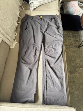 Men's Gray Outdoor Travel Pants - Lightweight Comfort